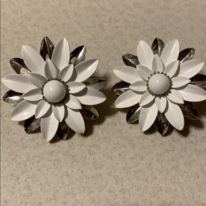 Sarah Coventry clip on earrings